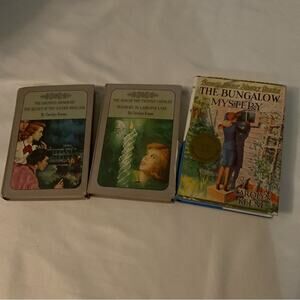 Vintage Nancy Drew Twin Thriller & Applewood Book Editions Collectible Movie Set